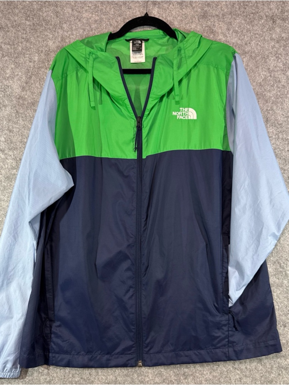 The North Face Cyclone Hooded Windbreaker - Mens M - Rain Coat Outdoor Camping